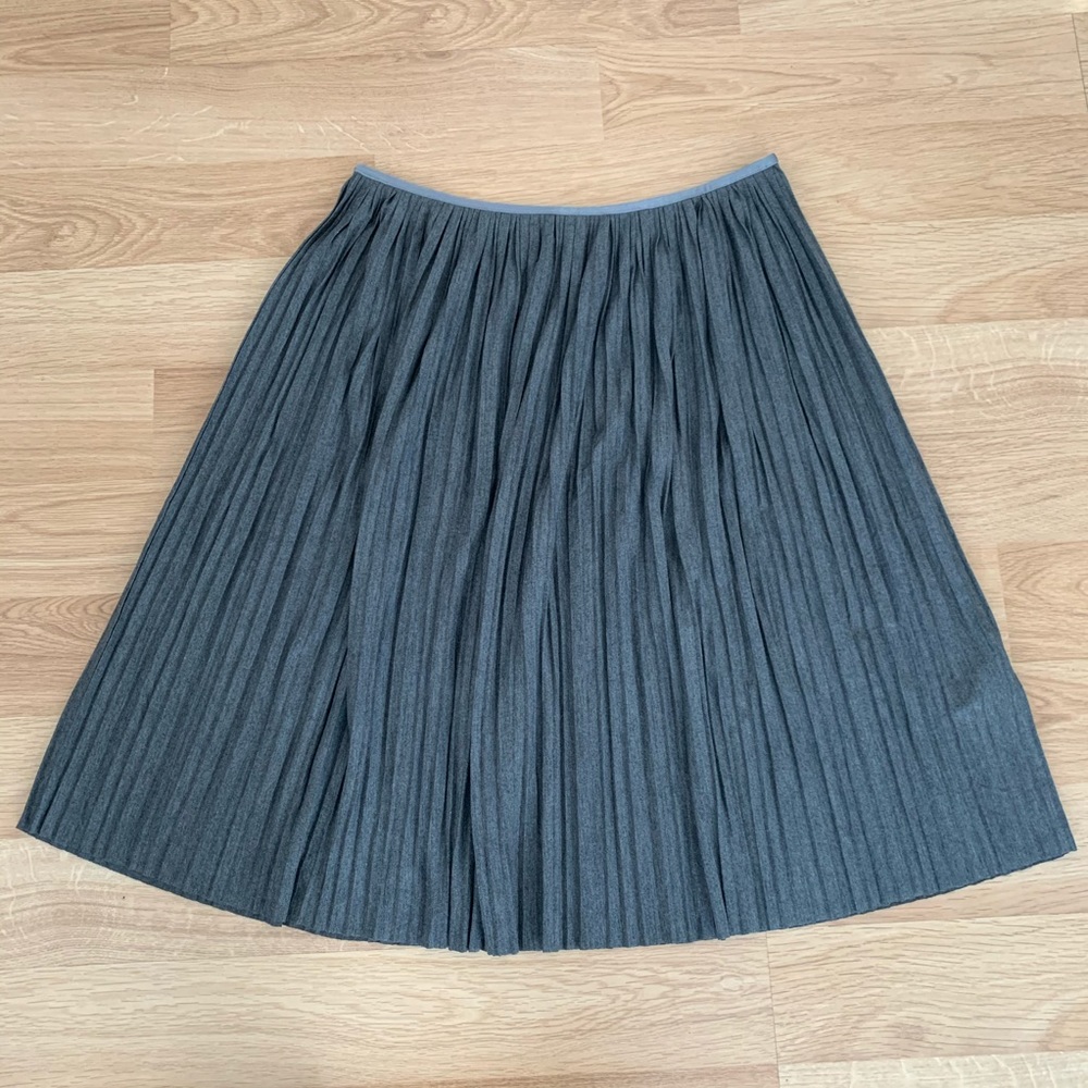 Banana Republic Pleated Midi Skirt